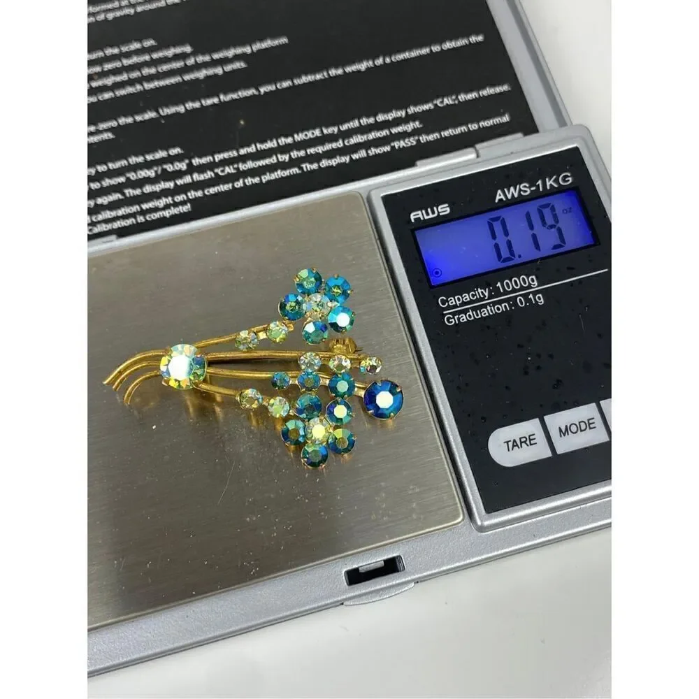 Vintage Gold Tone Blue Aurora Borealis Rhinestone Spray Flower Bouquet Brooch DT
